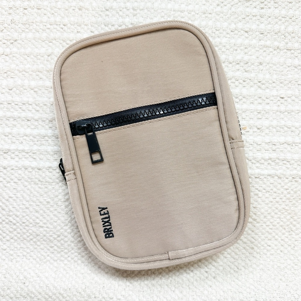 BRIXLEY tan and black zippered crossbody bag NEW